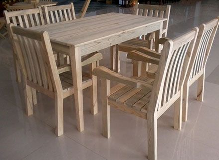 碳化木桌椅